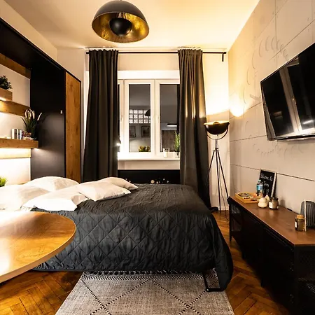 Old Town Heart Xii - Poznanska Luxury Loft Apartment Warsaw